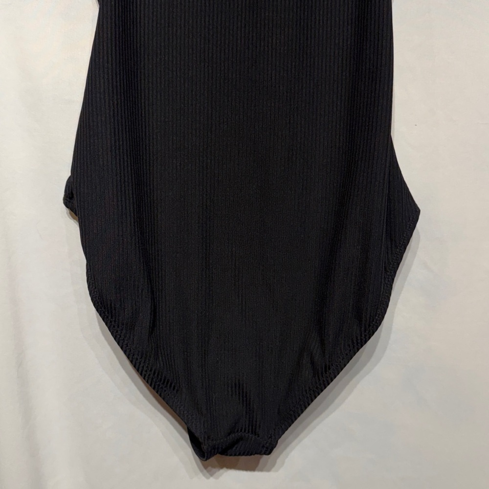 Andie The Malibu One Piece LT Black Size Medium - Picture 9 of 12